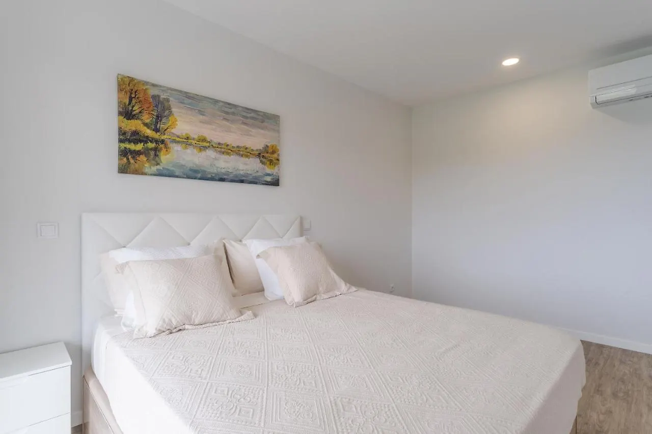 Orquidea Apartment Fenix II By Hr Madeira Funchal  Funchal (Madeira)